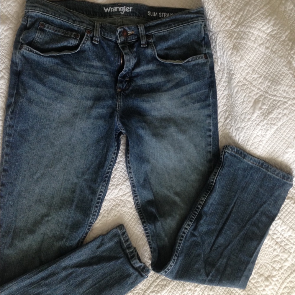 Like new men's wrangler jeans